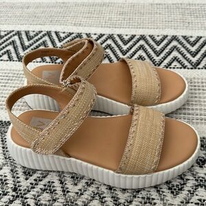 dv Dolce Vita Frenchii Adjustable Sandals